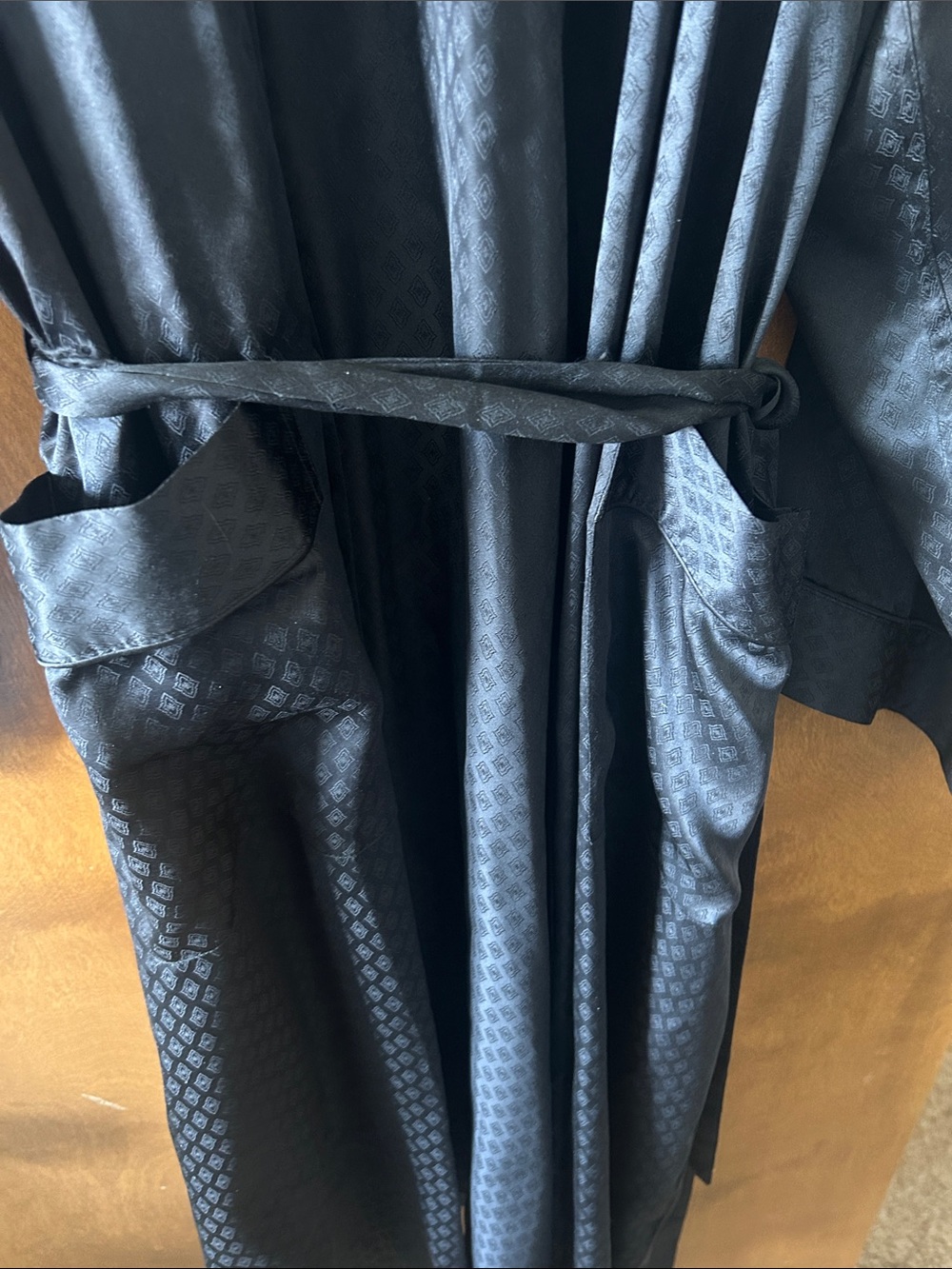 Black 100% Silk Kimono Robe - Picture 3 of 5